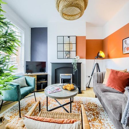 Coventry Fashionable House, City Centre, Free Parking, Sleeps 4, By Empower Homes Eksteriør billede