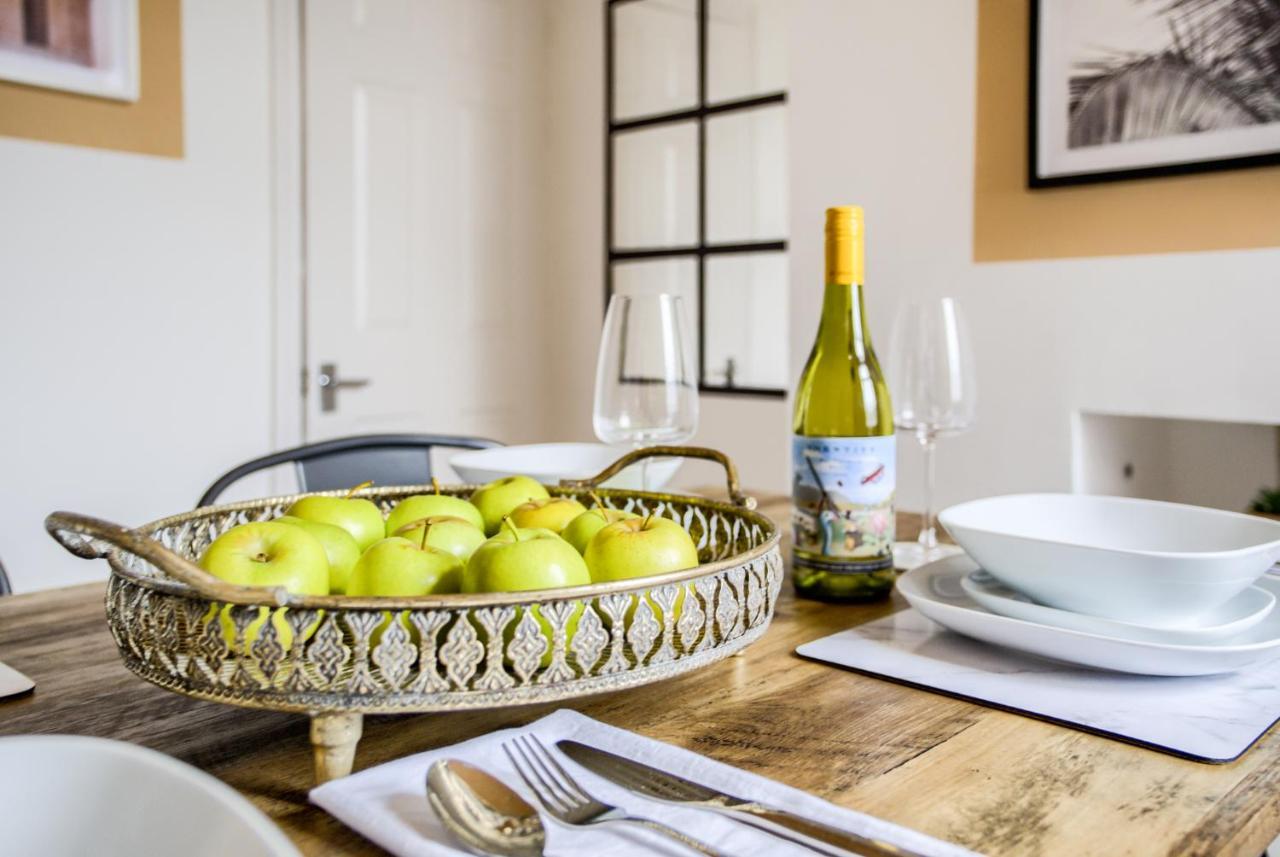 Coventry Fashionable House, City Centre, Free Parking, Sleeps 4, By Empower Homes Eksteriør billede